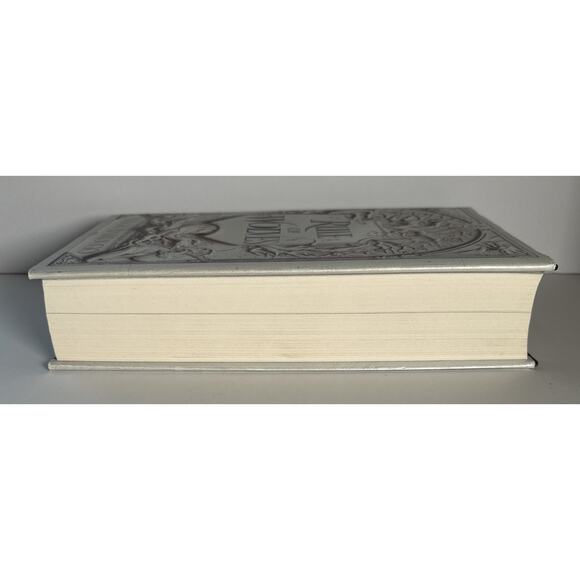 Rule of Wolves Leigh Bardugo 1/1 First Print Edition - Picture 5 of 8